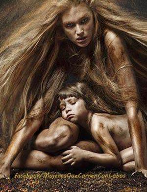 Mujer Salvaje esencia femenina