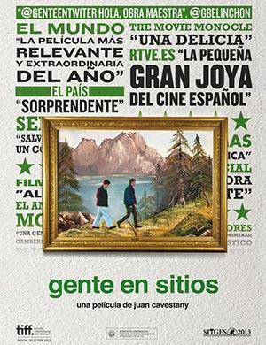 Gente en sitios cine en Lima